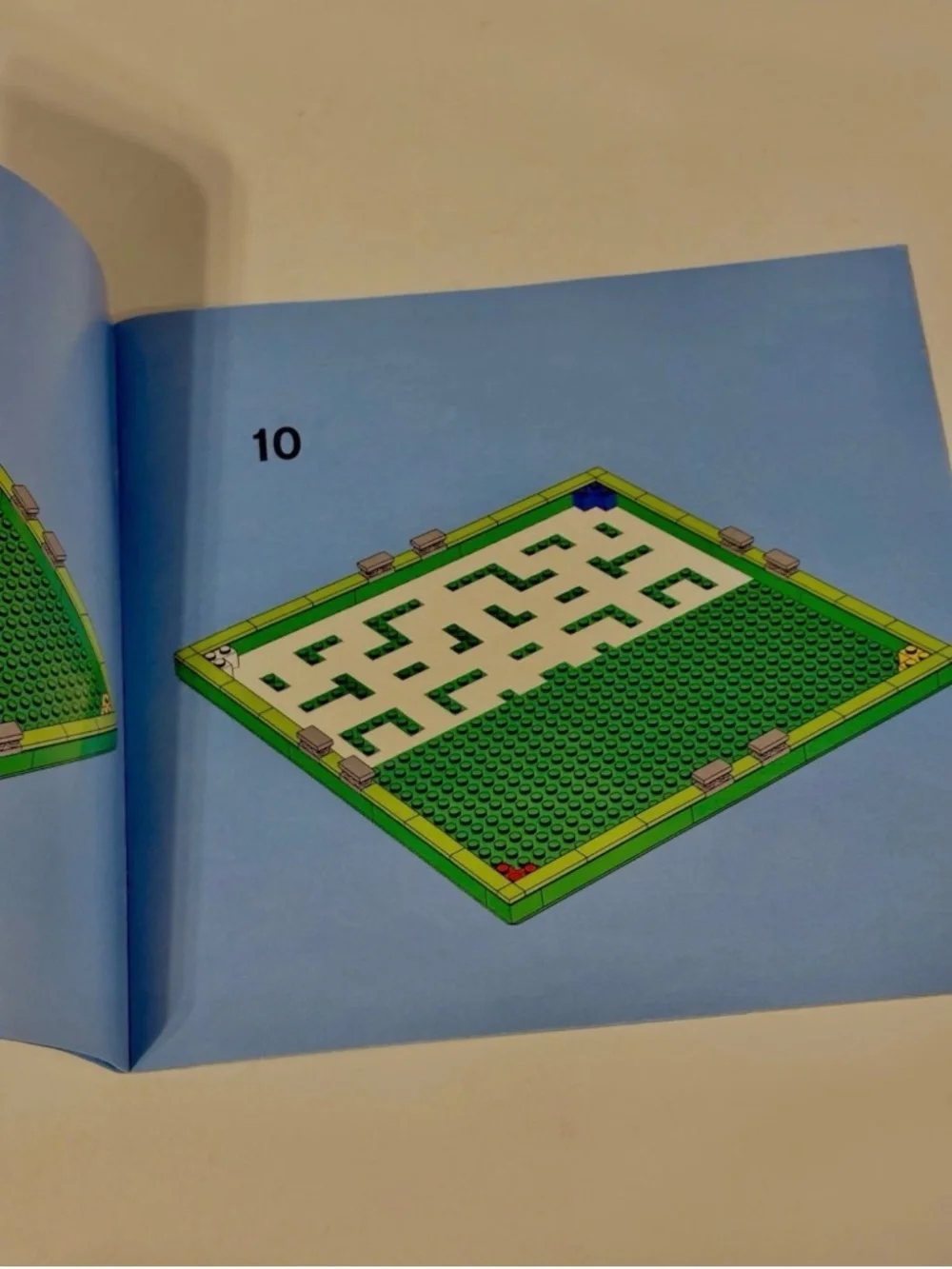 Lego minotaurus 3841